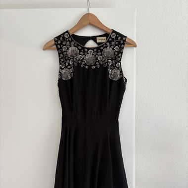 Robe noir soirée 