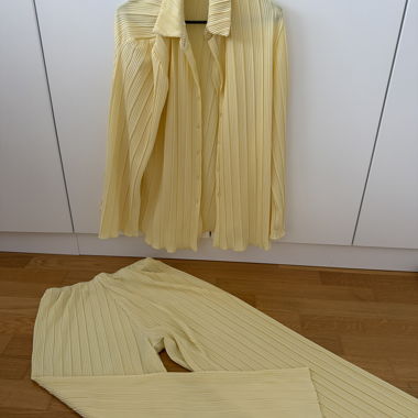 Plissierte Damenhose set