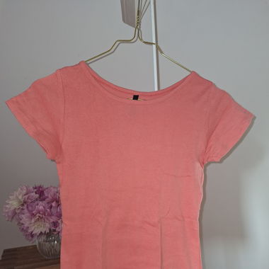 basic lachsfarbenes t-shirt