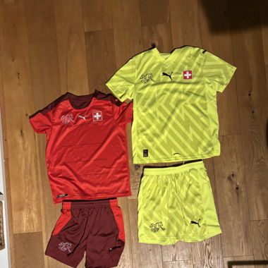 Originale Schweizer Trikot Sammlung