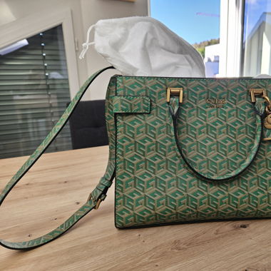 Guess Tasche 