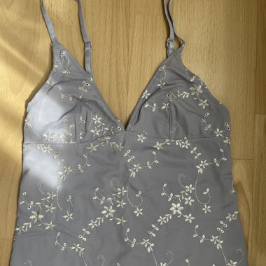 Top BDG Urban Outfitters