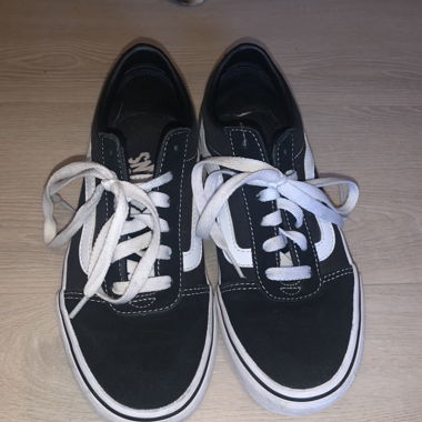 Vans 
