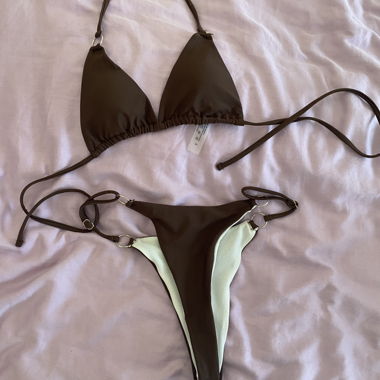 Brown bikini with cute silver details 