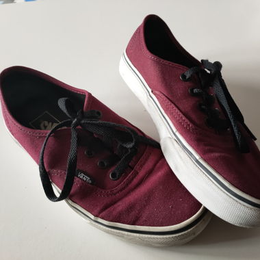 Vans bordeaux