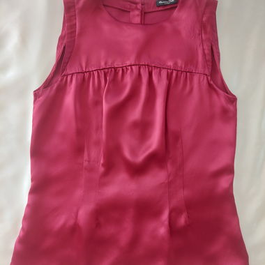 Top rosso ciliegia in effetto satin