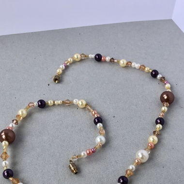Beeds necklace 