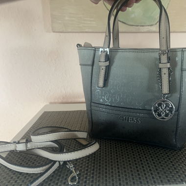 Guess Tasche