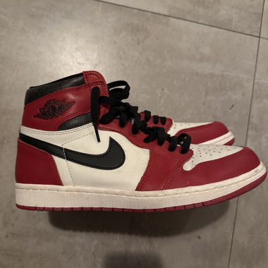 Nike Air Jordan 1 Chicago
