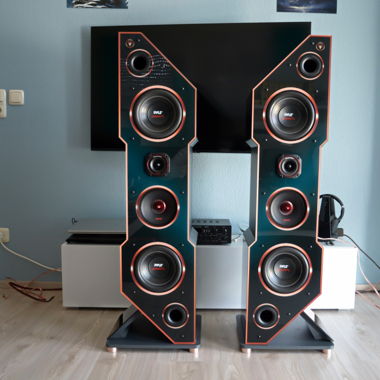 paar imposante high end hifi 