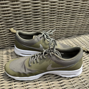 Nike Sneakers