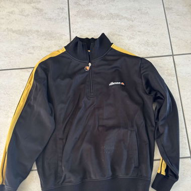 Pull Ellesse