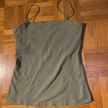 Basic Green Top