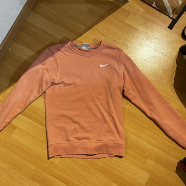 Pull Nike 