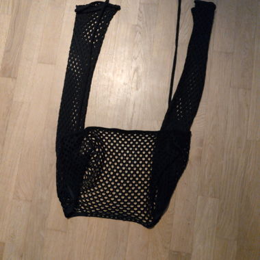 Haut en filet noir