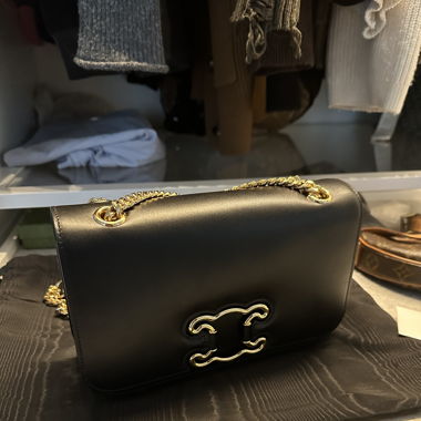 Céline Medium Bag Triomphe Frame calfskin black