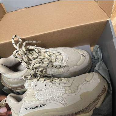Balenciaga triple S 38
