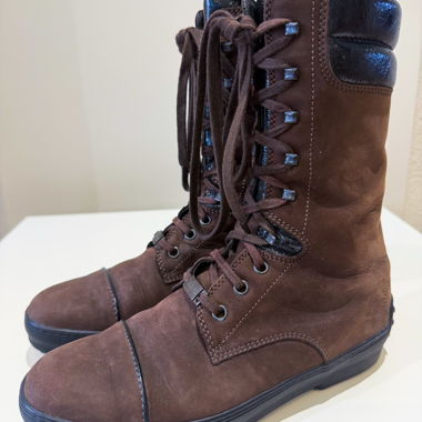 Tod’s Women’s Boots – Size 37.5 – Made in Italy