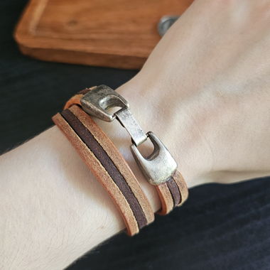 Bracelet en cuir