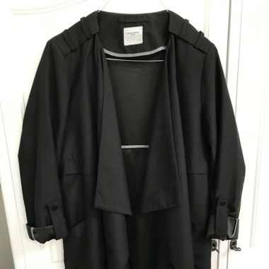 schwarze Jacke