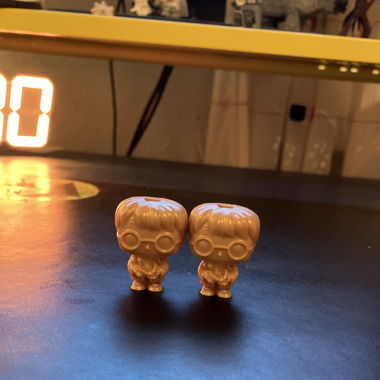 2 Goldene limitierte Harry Potter Figuren 