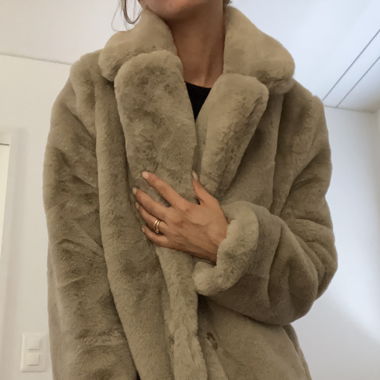 Kuschelige Kunstfell Jacke