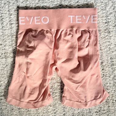 Teveo Shorts Peach