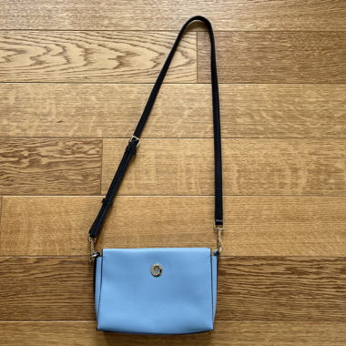 Borsa a tracolla azzurra chiara