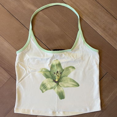 Flower beach top