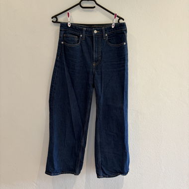 Weite Jeans mit hoher Taille