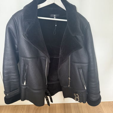 Giacca nera in shearling Tagl. 36