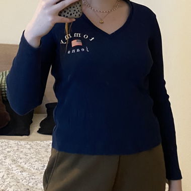 Maglione slim fit a scollo a V