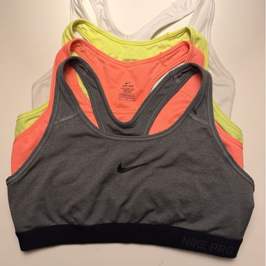 Nike Pro Sport-BHs - Set mit 4 Styles/Farben