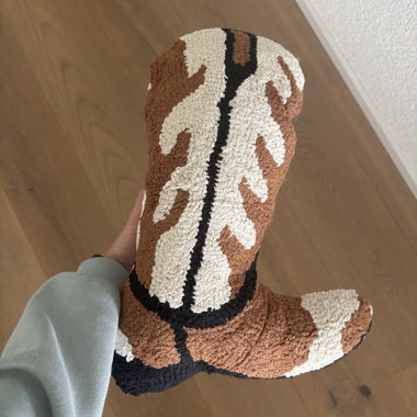 Bottes en textile motifs
