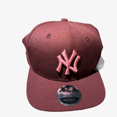 New York Yankees cap