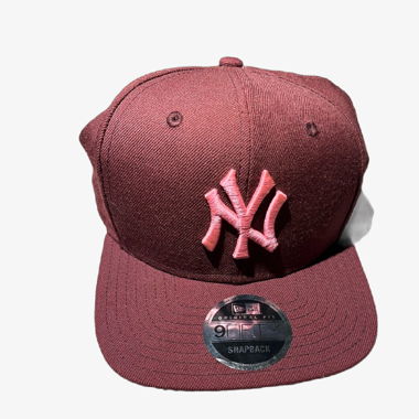 New York Yankees cap