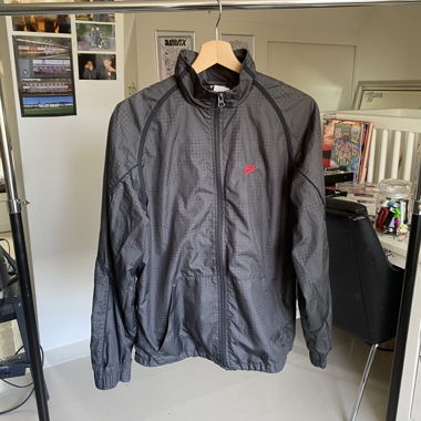 Grey-black Nike windbreaker