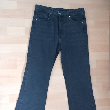 Black high waisted bootcuts jeans