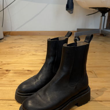 & other stories lederboots 36