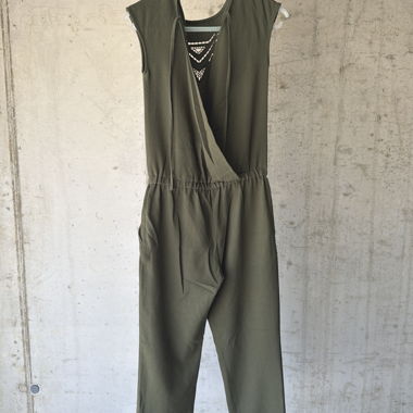 Kaki sleeveless jumpsuit