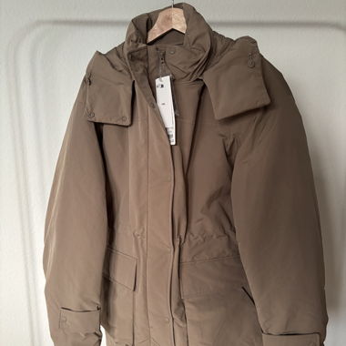 UNIQLO Hybrid Down Jacke