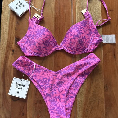 Kulani Kinis Bikini Set