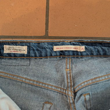Levi's Ribcage Straight Ankle Jeans W29