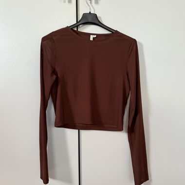 brown mesh top