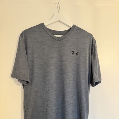 T-shirt Sportshirt