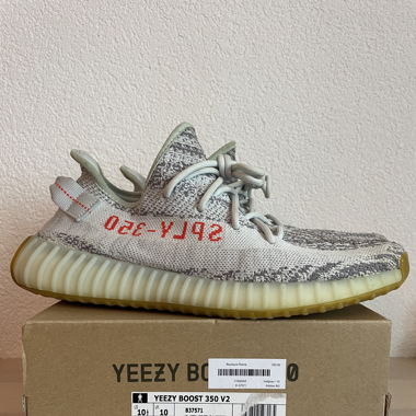 Yeezy 350 v2 