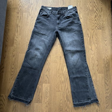 Zara Flared Denim-Jeans