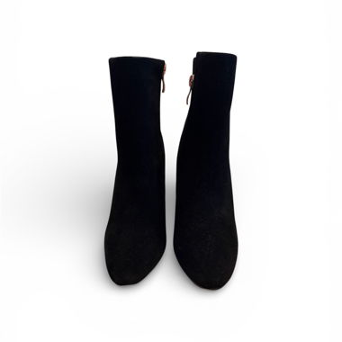 Schwarze Stiefeletten