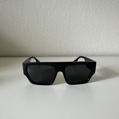 Lunettes Burberry avec étui