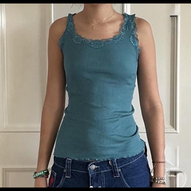 Top à bretelles en dentelle teal Beldona